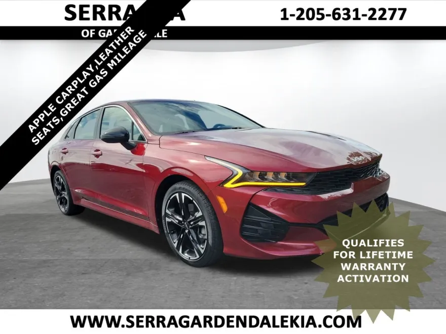 2022 Kia K5 GT-Line photo 1