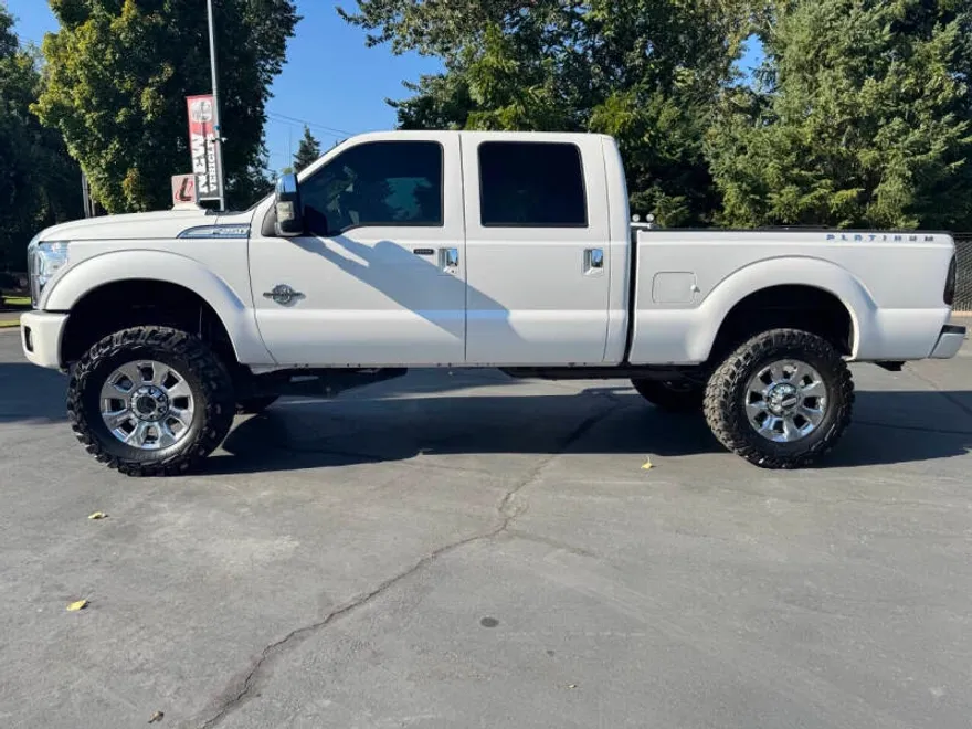 2015 Ford F-250 Platinum photo 1