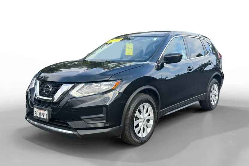 2018 Nissan Rogue S photo 1