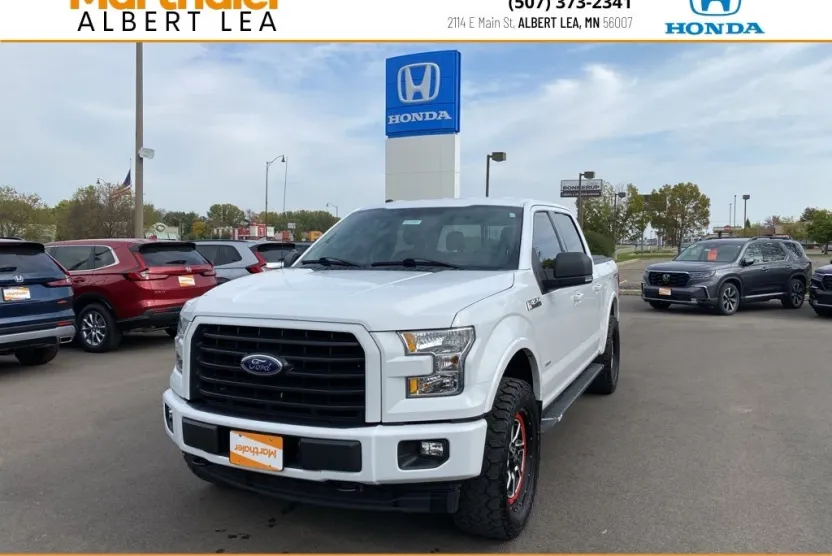 2017 Ford F-150 XLT photo 1