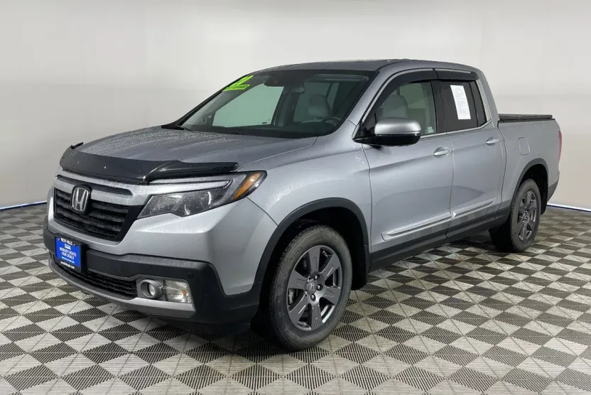 2020 Honda Ridgeline RTL-E photo 1