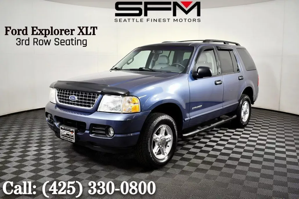 2004 Ford Explorer XLT photo 1