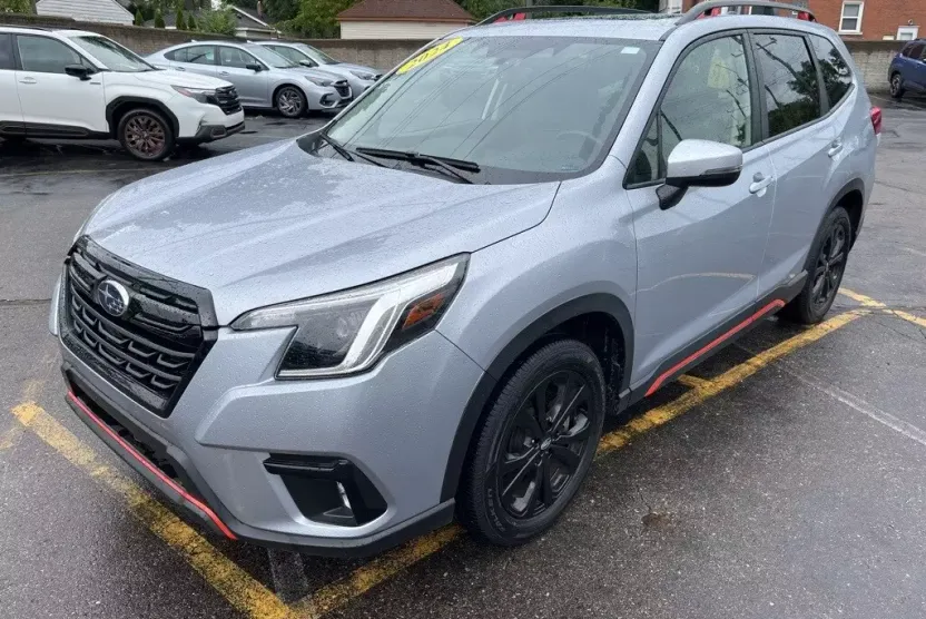 2024 Subaru Forester Sport photo 1
