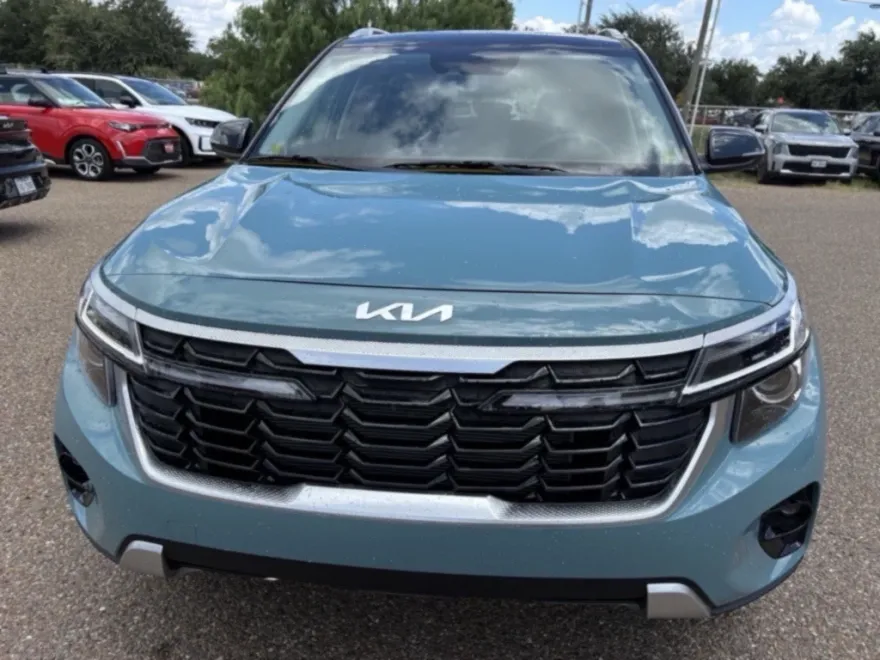 2026 Kia Seltos S photo 1