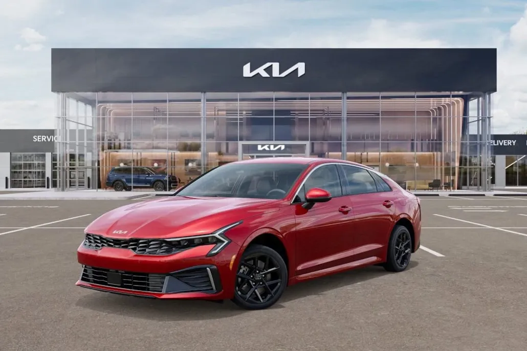 2025 Kia K5 LXS photo 1