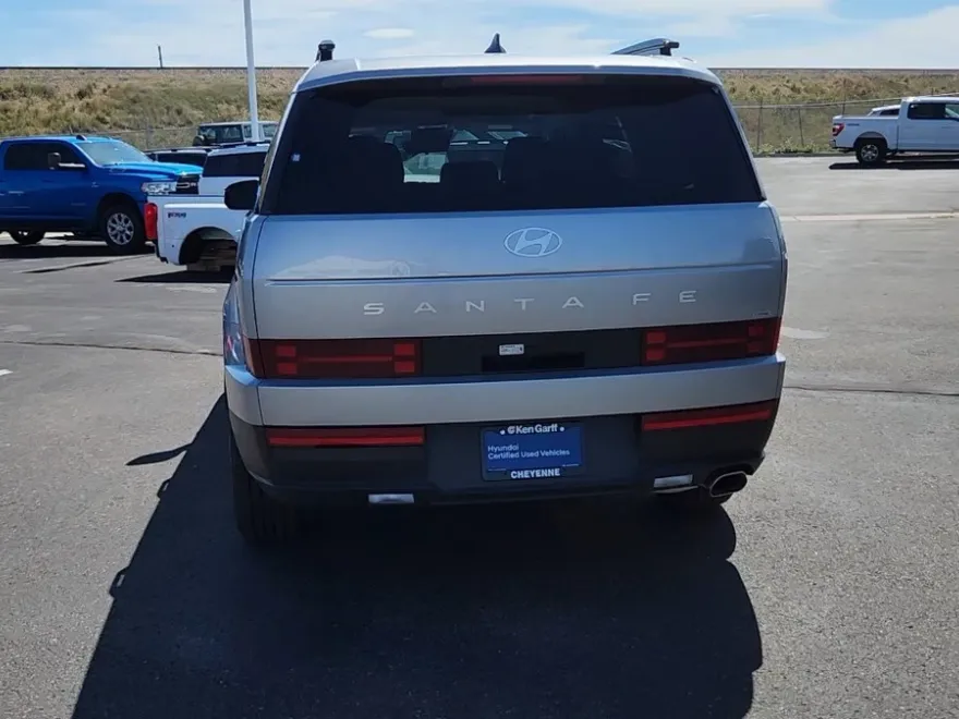 2024 Hyundai Santa Fe SEL photo 1