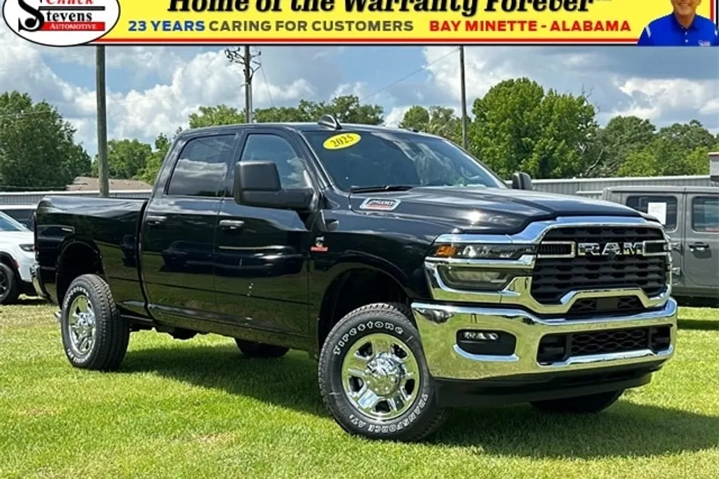 2025 Ram 2500 Tradesman photo 1