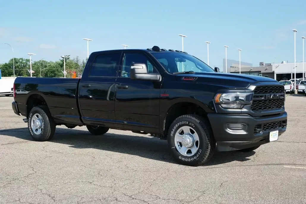 2024 Ram 2500 Tradesman photo 1
