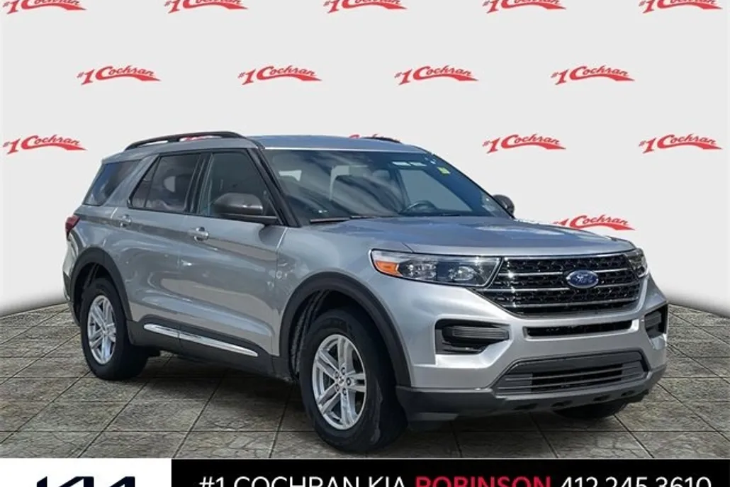 2020 Ford Explorer XLT photo 1