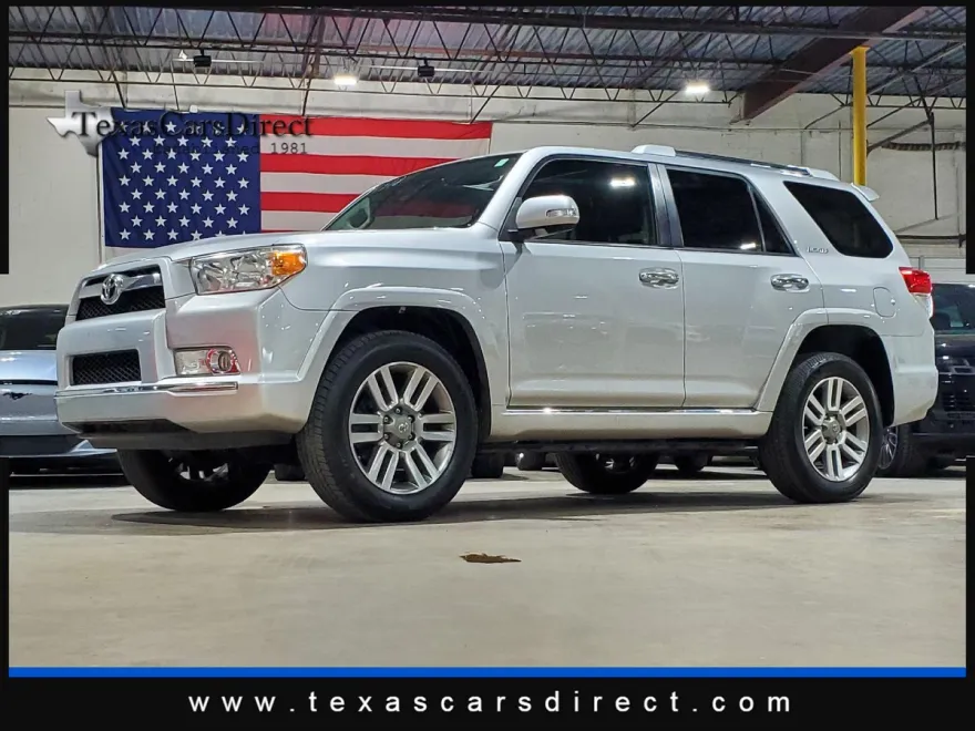 2013 Toyota 4Runner Limited V6 photo 1