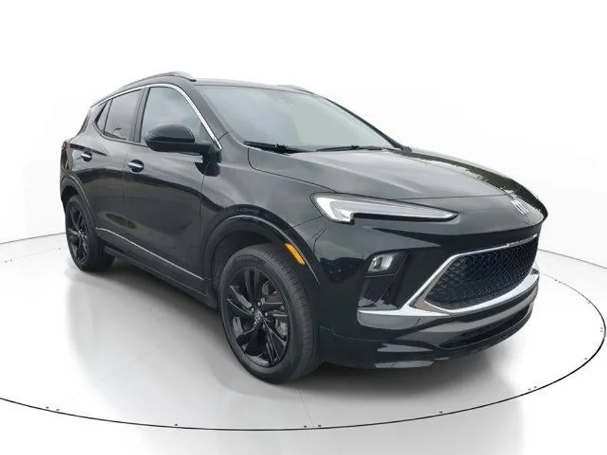 2024 Buick Encore GX Sport Touring photo 1