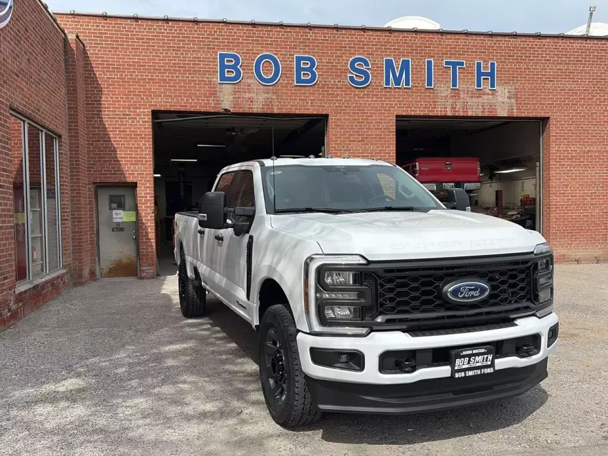 2025 Ford F-350 XL photo 1
