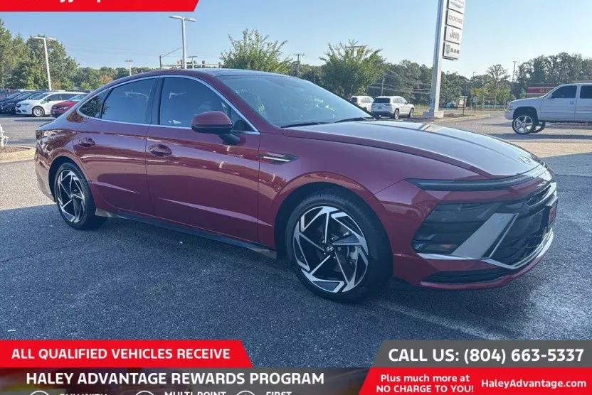 2024 Hyundai Sonata SEL photo 1