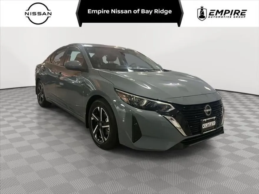 2025 Nissan Sentra SV photo 1