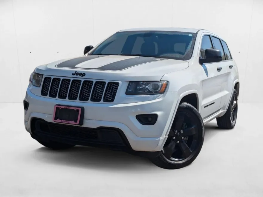 2015 Jeep Grand Cherokee Altitude photo 1
