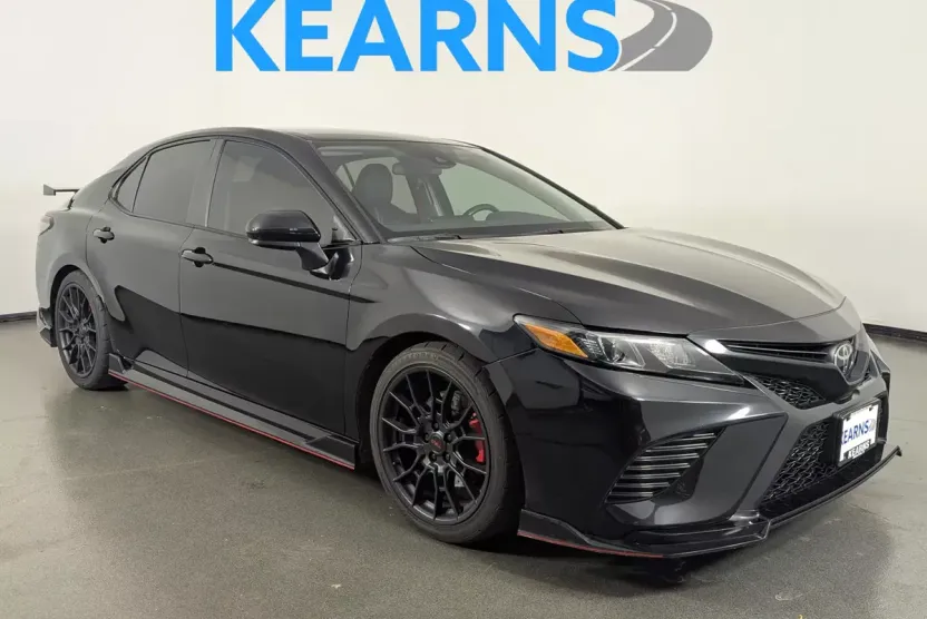 2021 Toyota Camry TRD V6 photo 1