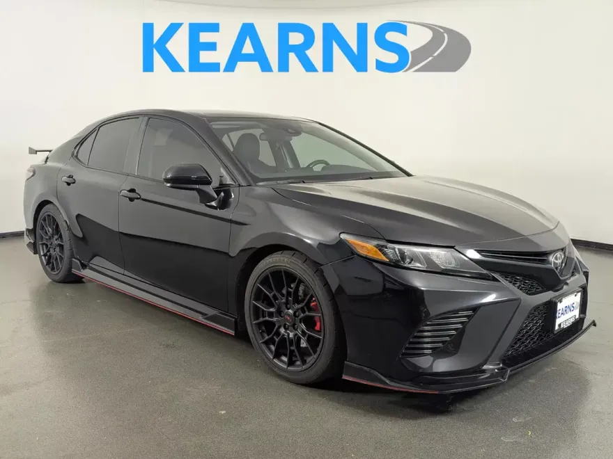 2021 Toyota Camry TRD V6 photo 1
