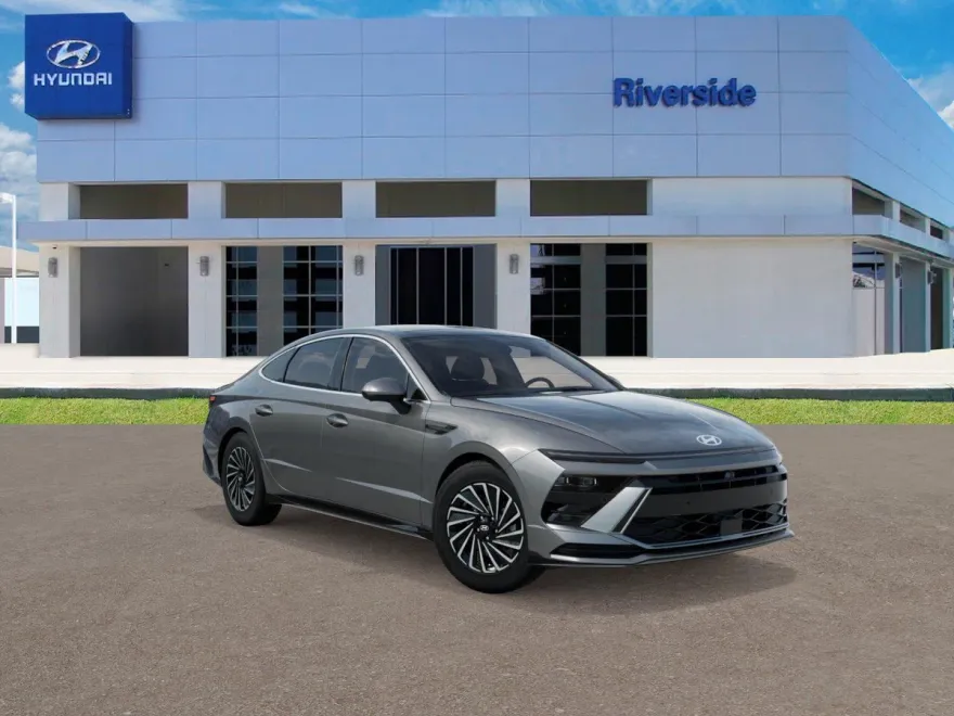 2025 Hyundai Sonata Hybrid Limited photo 1