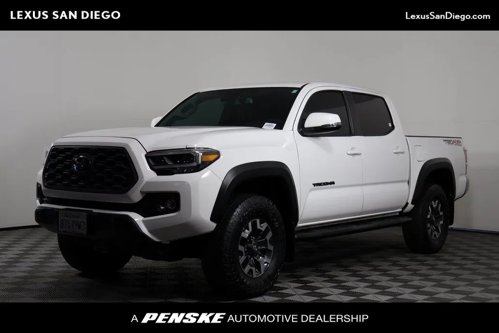 2023 Toyota Tacoma V6 photo 1