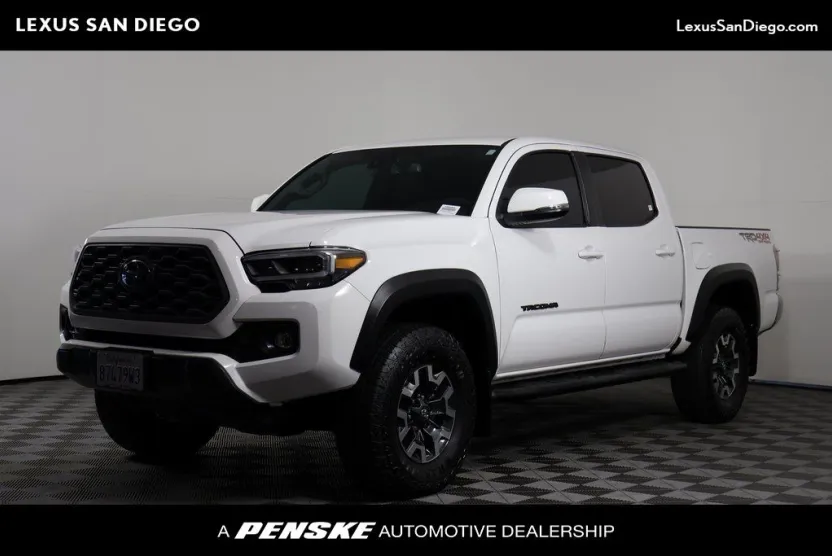2023 Toyota Tacoma V6 photo 1