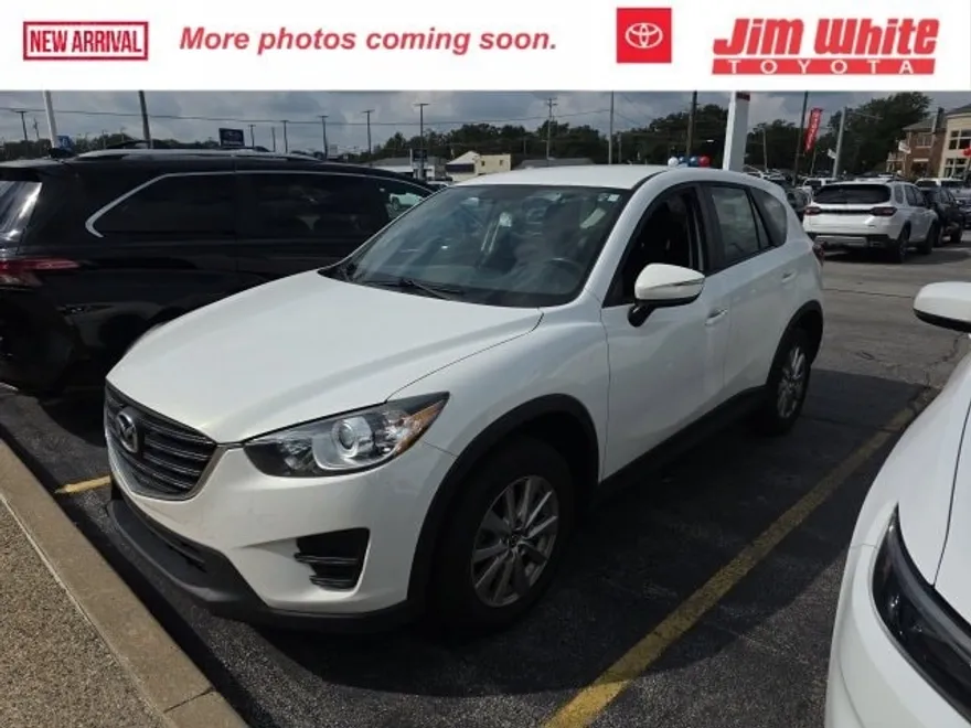 2016 Mazda CX-5 Sport photo 1