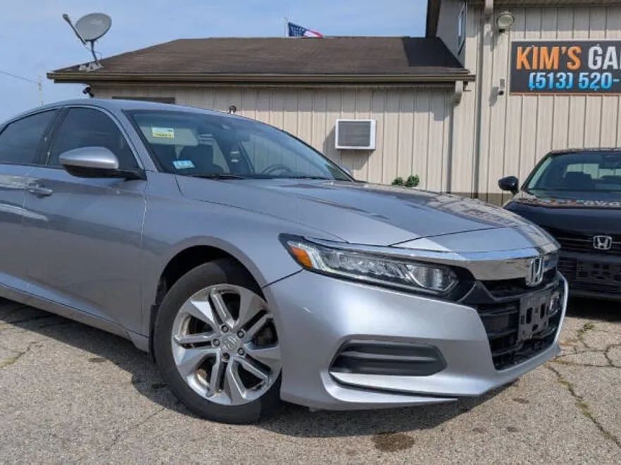2018 Honda Accord LX photo 1