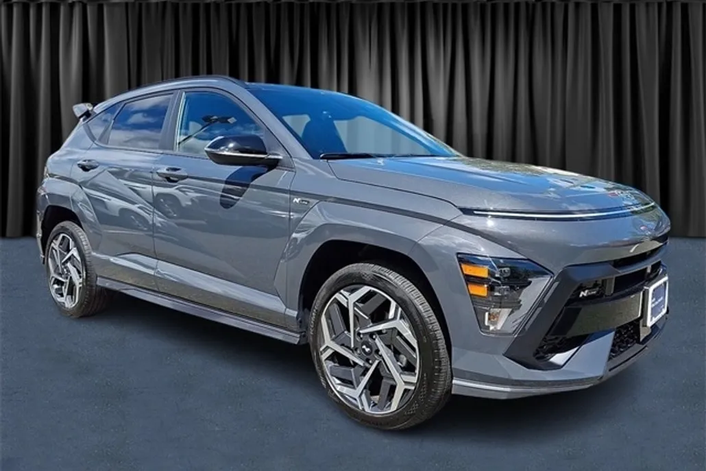 2024 Hyundai Kona N Line photo 1