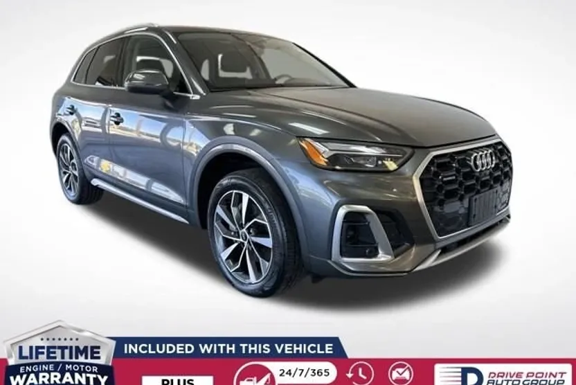2024 Audi Q5 S line Premium Plus photo 1