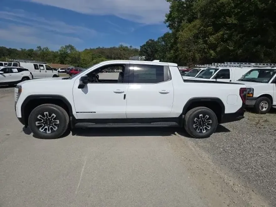 2026 Gmc Sierra EV photo 1