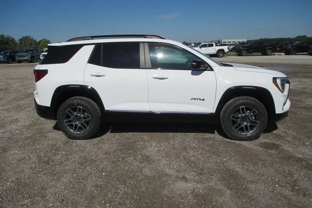 2026 Gmc Terrain AT4 photo 1