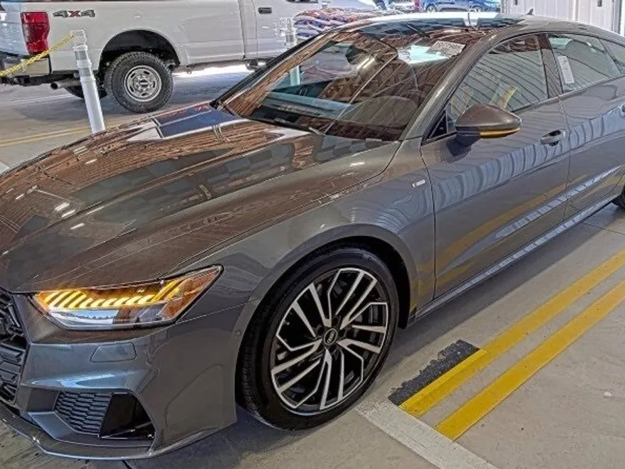 2025 Audi A7 55 Premium Plus photo 1