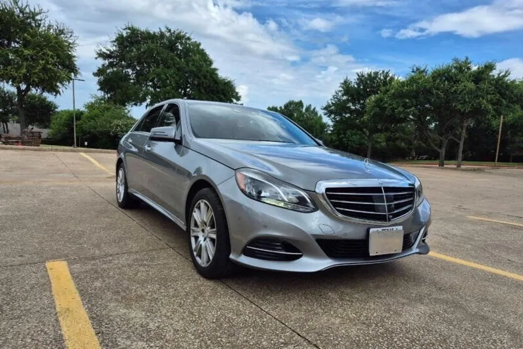 2014 Mercedes Benz E 350 photo 1