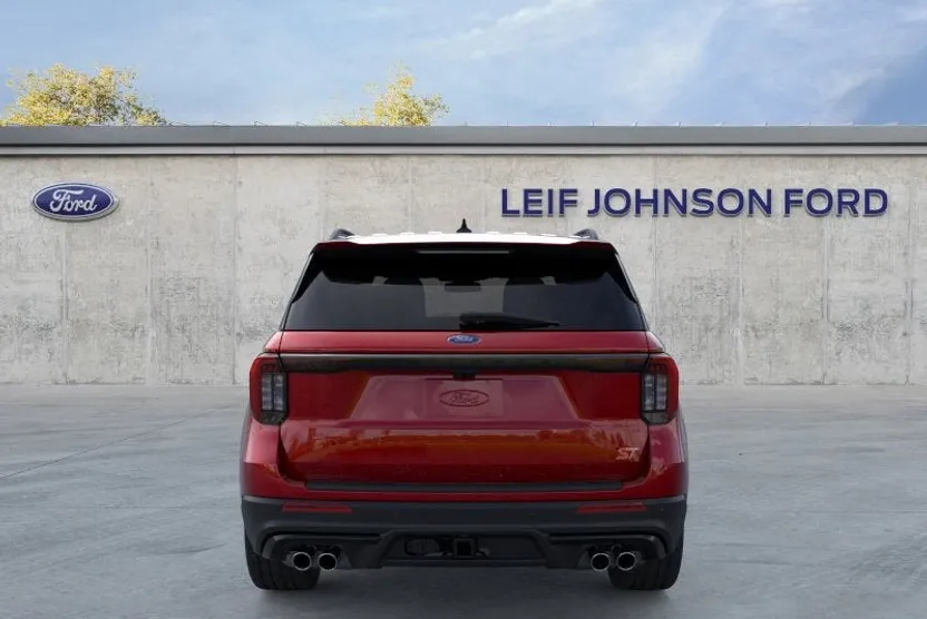 2025 Ford Explorer ST photo 1