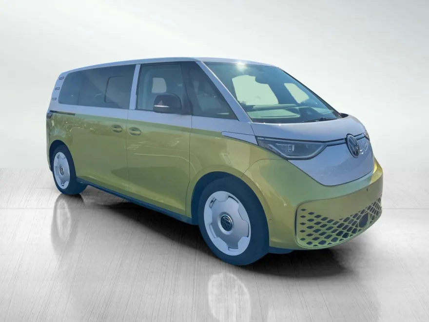 2025 Volkswagen ID. Buzz photo 1