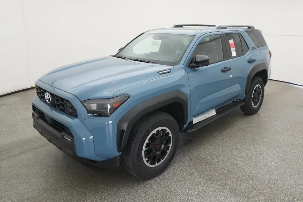 2025 Toyota 4Runner TRD Off-Road Premium photo 1