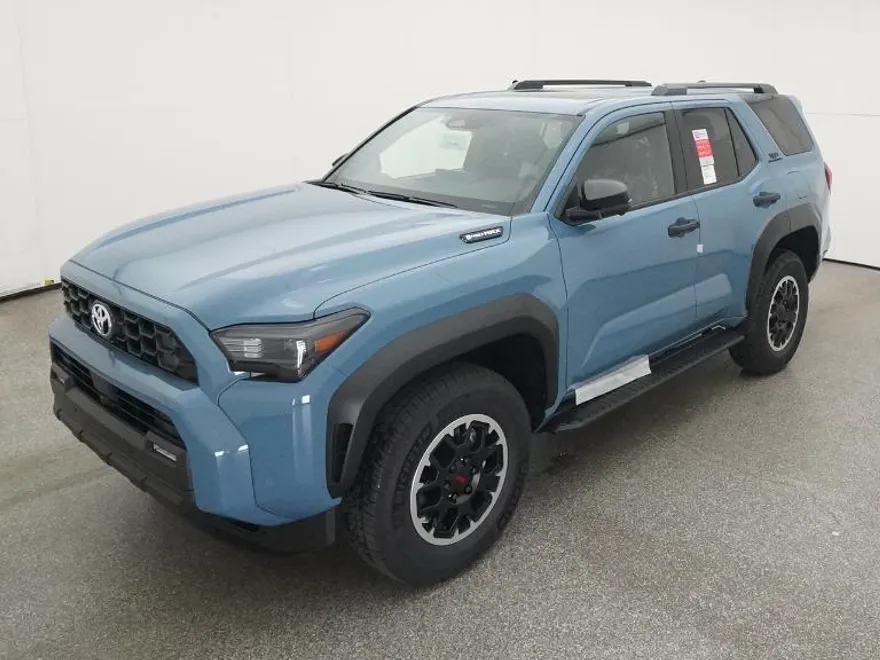 2025 Toyota 4Runner TRD Off-Road Premium photo 1