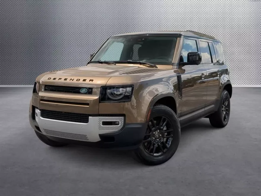 2025 Land Rover Defender 110 S photo 1