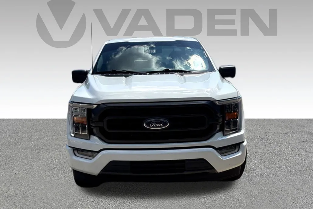 2021 Ford F-150 XL photo 1