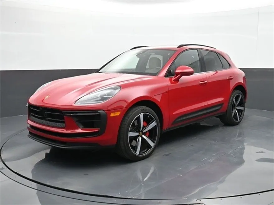 2023 Porsche Macan S photo 1