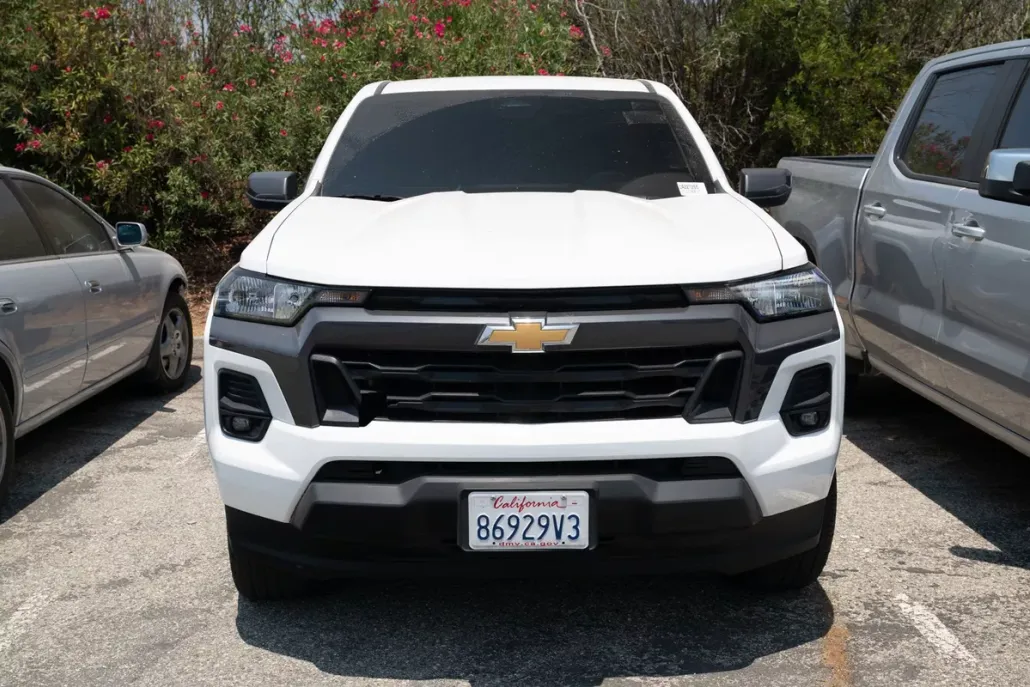 2023 Chevrolet Colorado LT photo 1