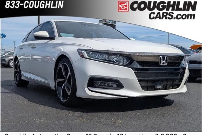 2019 Honda Accord Sport 2.0T photo 1
