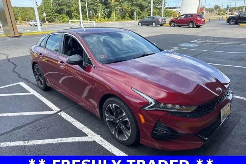 2021 Kia K5 GT-Line photo 1