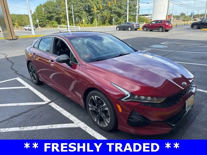 2021 Kia K5 GT-Line photo 1