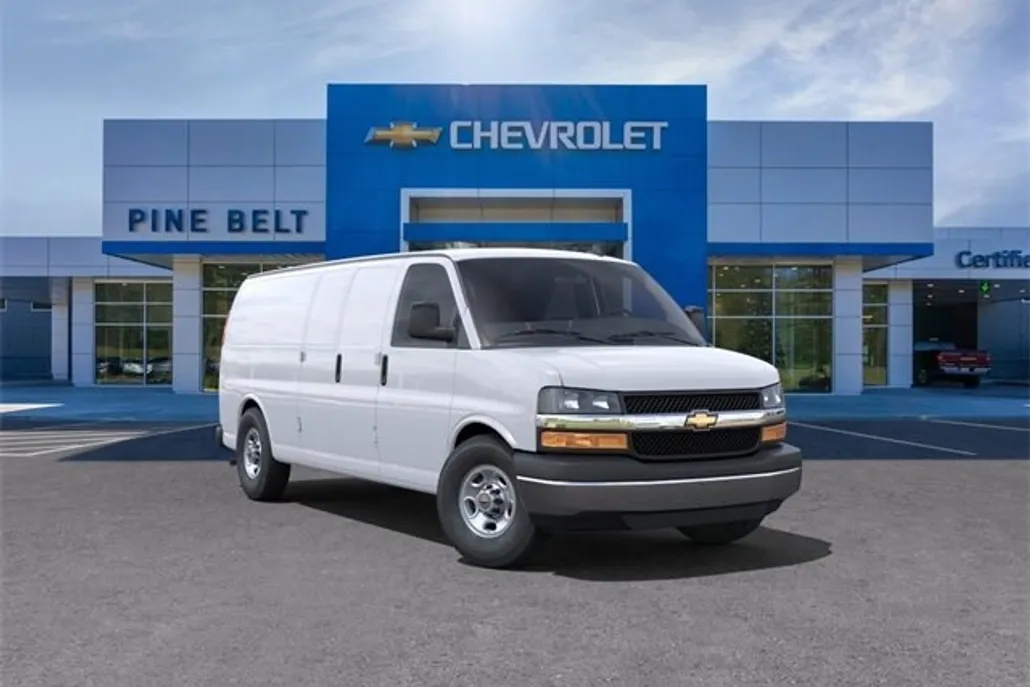 2024 Chevrolet Express Cargo 3500 photo 1
