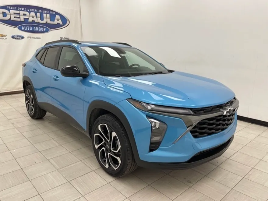 2025 Chevrolet Trax photo 1