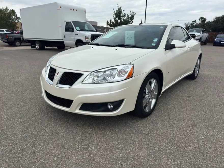 2009 Pontiac G6 GT photo 1
