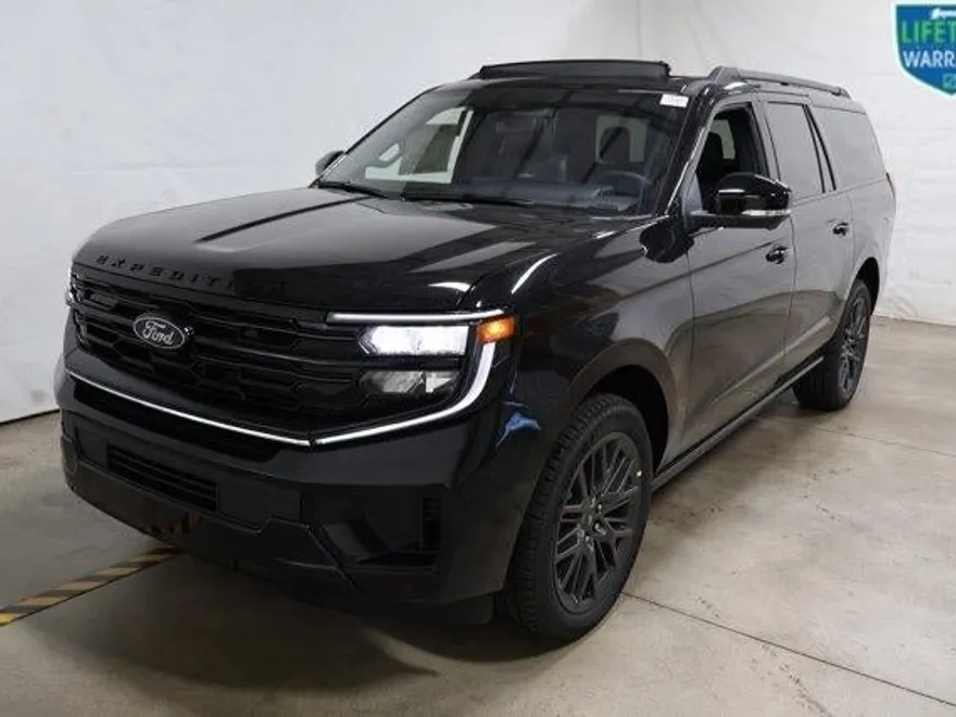 2025 Ford Expedition MAX Platinum photo 1