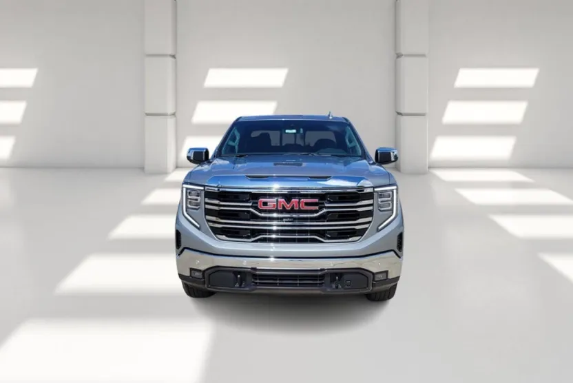 2026 Gmc Sierra 1500 SLT photo 1