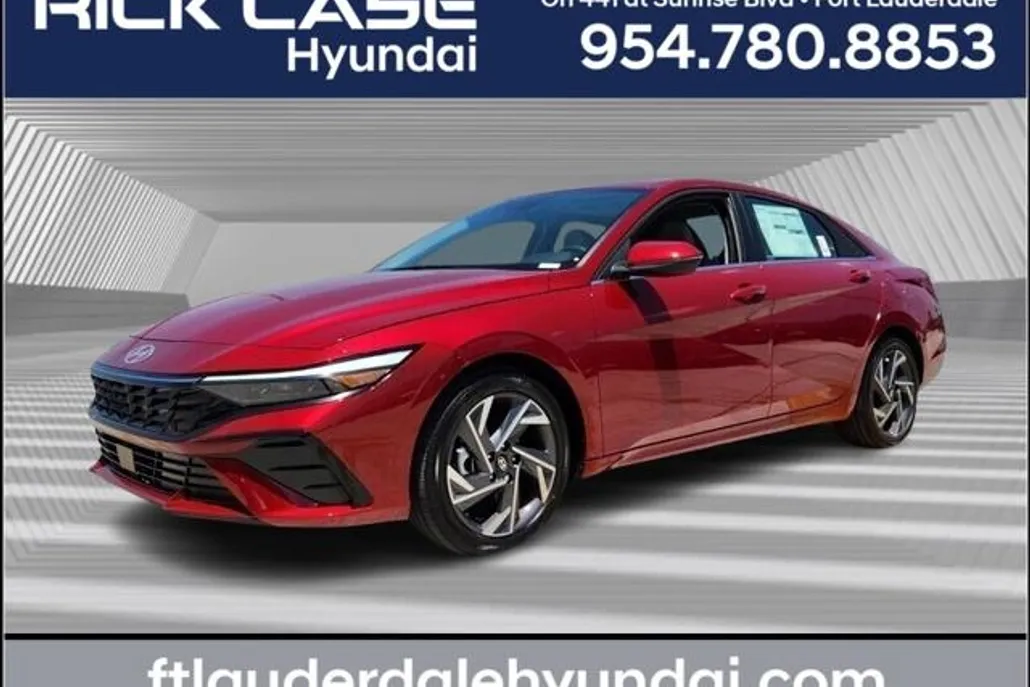 2025 Hyundai Elantra Limited photo 1