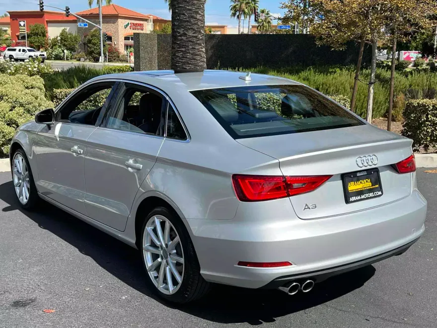 2015 Audi A3 1.8T Premium Plus photo 1